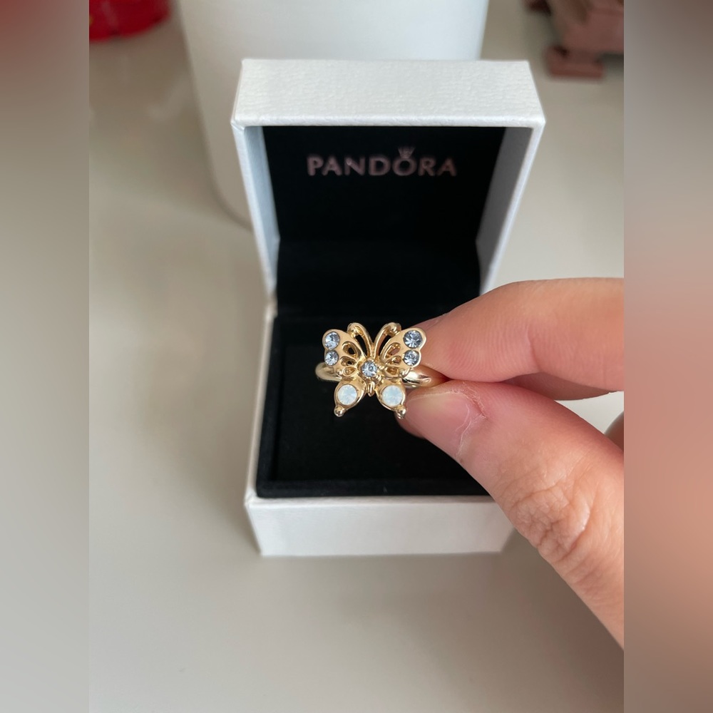 Butterfly Ring - Picture 4 of 4